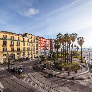 Palazzo Satriano Napoli